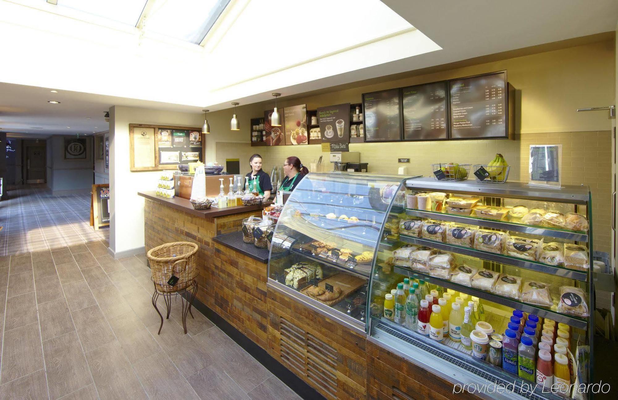 Village Hotel Chester St David'S Ewloe Esterno foto